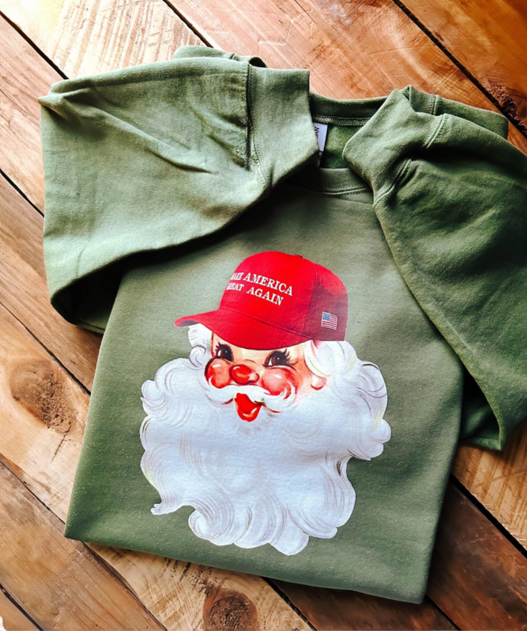 MAKE AMERICA GREAT AGAIN SANTA