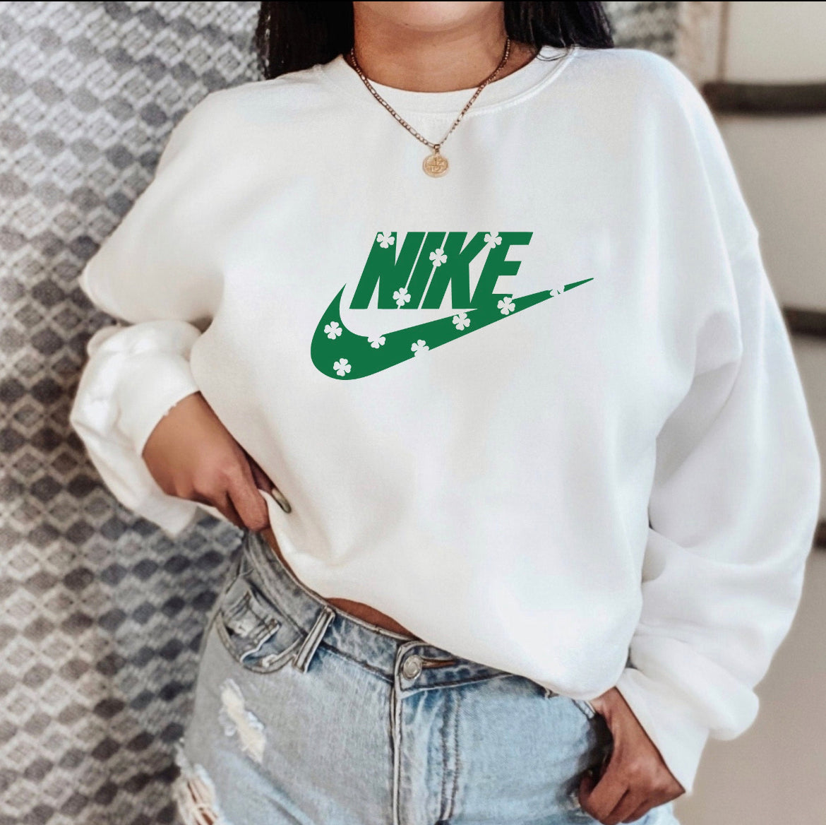 Shamrock Crewneck Green on White