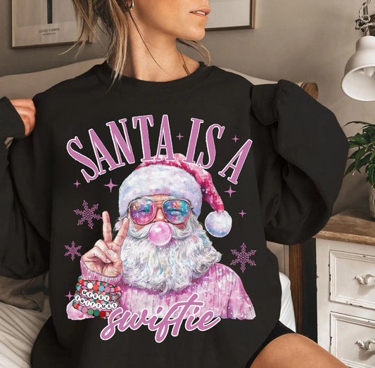 SANTA IS A SWIFTIE